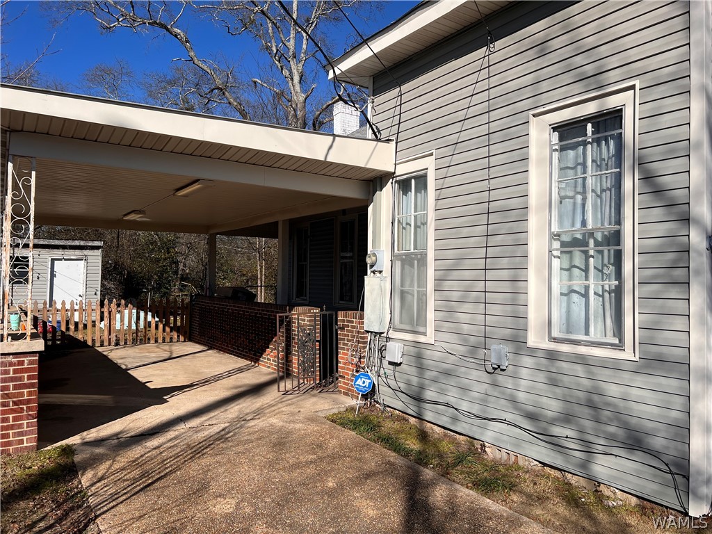 311 Main Street N