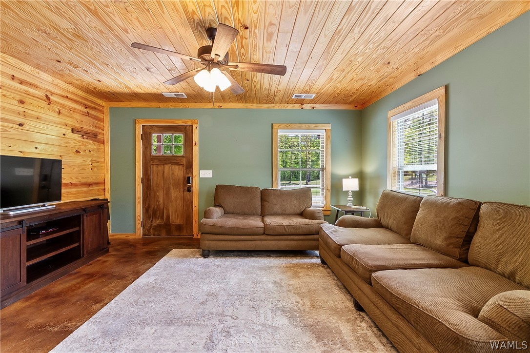 165 N Horton Road