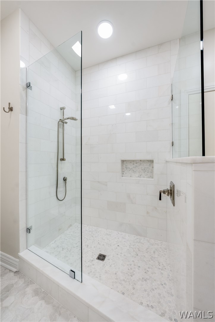 6821 Jade Pointe