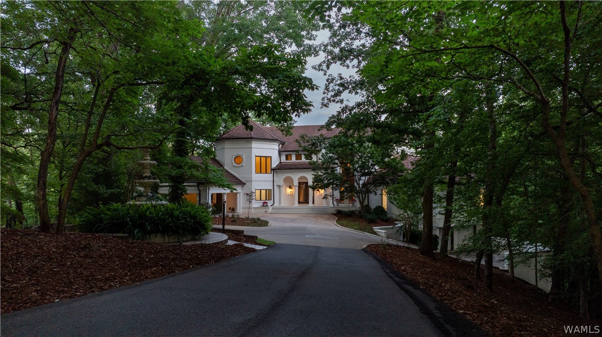6821 Jade Pointe