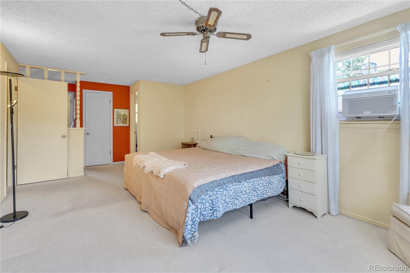 6479 E Maplewood Avenue