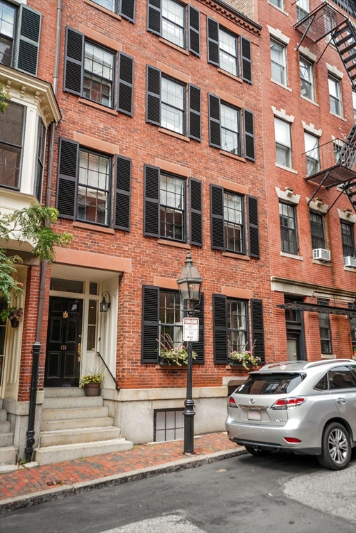131 Myrtle St