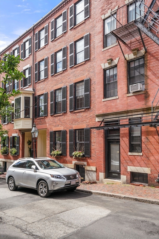 131 Myrtle St