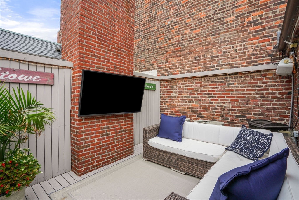 131 Myrtle St