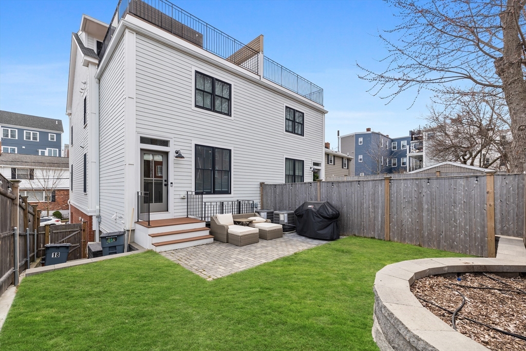 16-18 Chappie St # 18