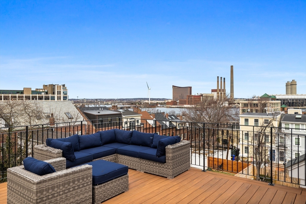 16-18 Chappie St # 18