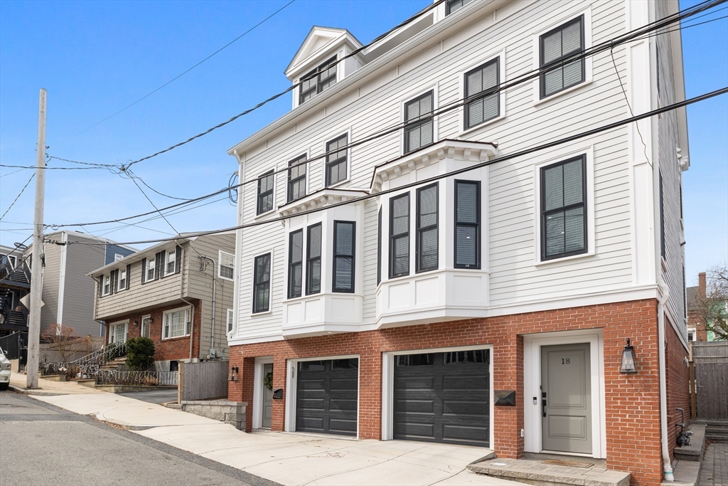 16-18 Chappie St # 18