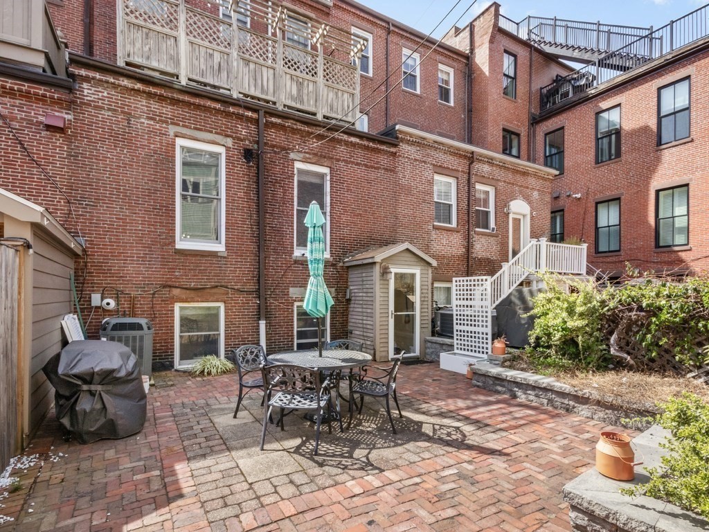 43 Chestnut Street