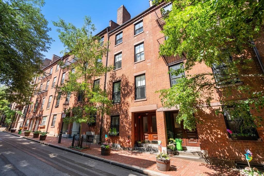 15 Hancock St # 1