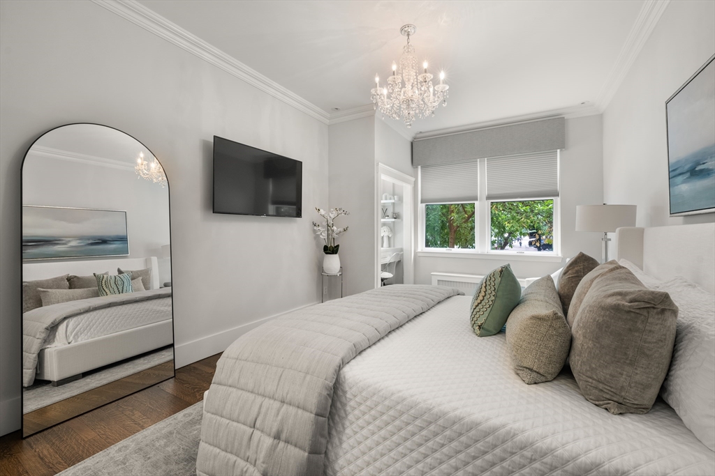 236 Beacon St # 2A