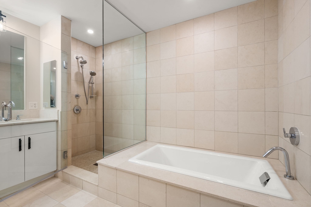 303 Columbus Ave # 501