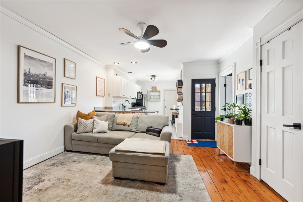93 Pearl St # 2, Boston Unit: 2