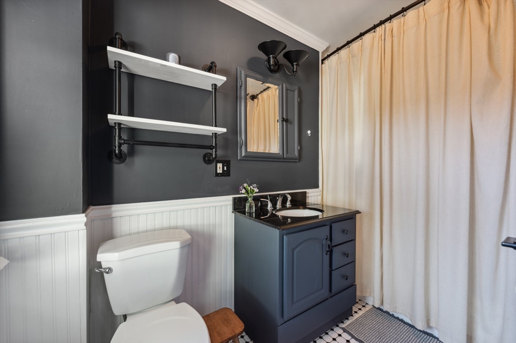 93 Pearl St # 2, Boston Unit: 2