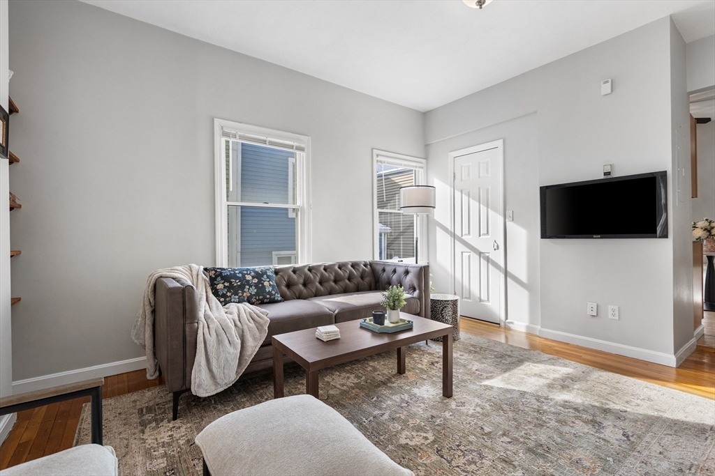 100 Pearl Street # 2