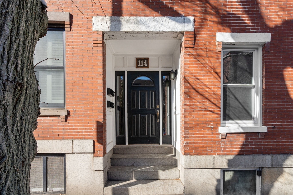 114 Elm St # 2