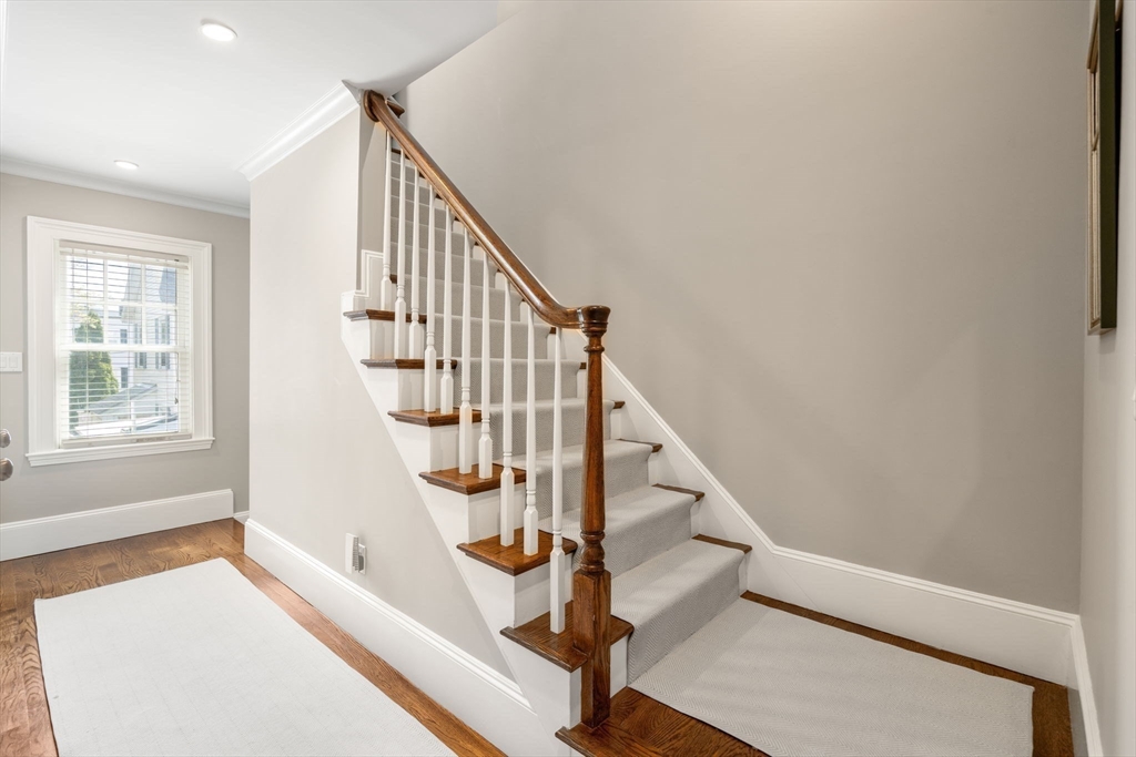 6 Woods Place