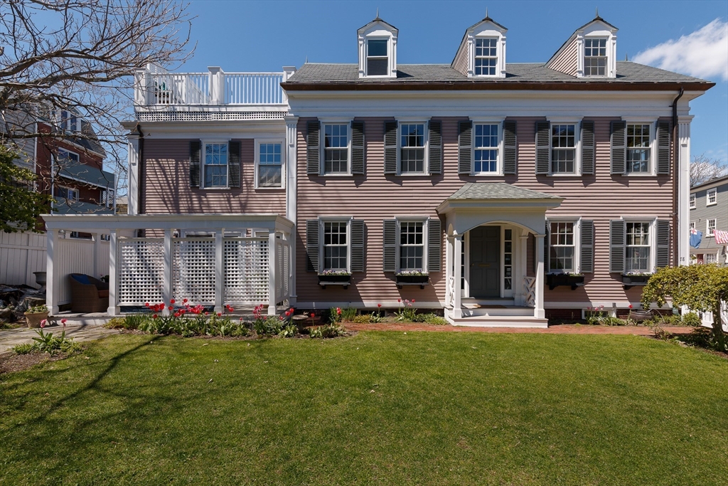 78 Warren St