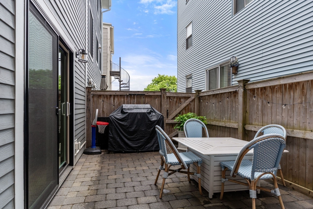 9 Belmont Street