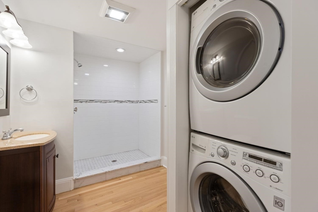 149 College Ave # 1