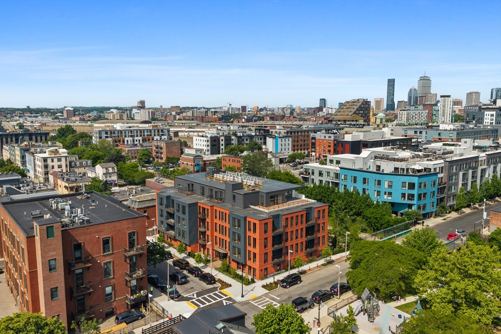 118 B Street # 203