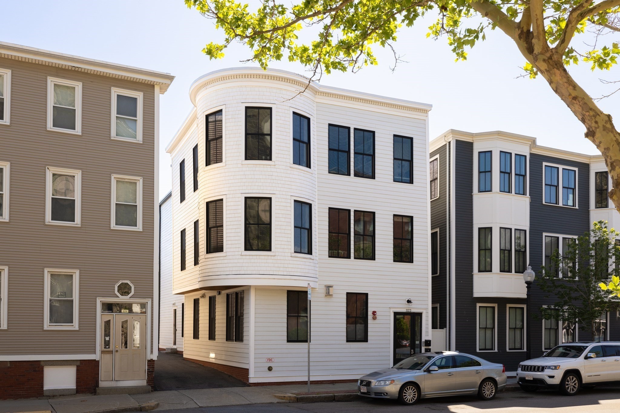 322 Bunker Hill St # 2