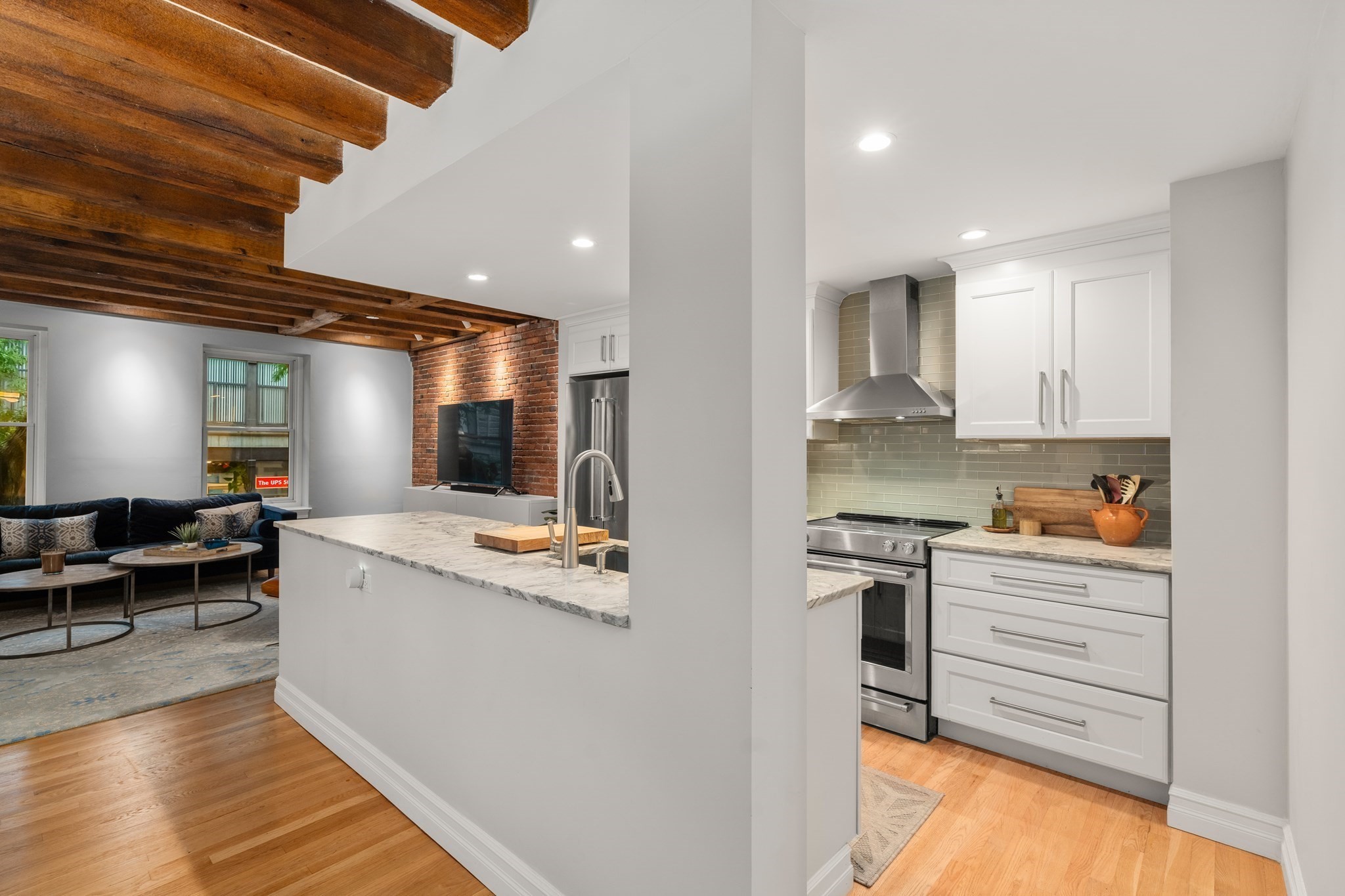 78-80 Commercial St # 2