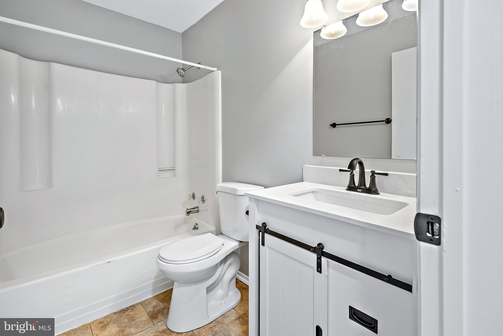 1228 HEARTWOOD COURT
