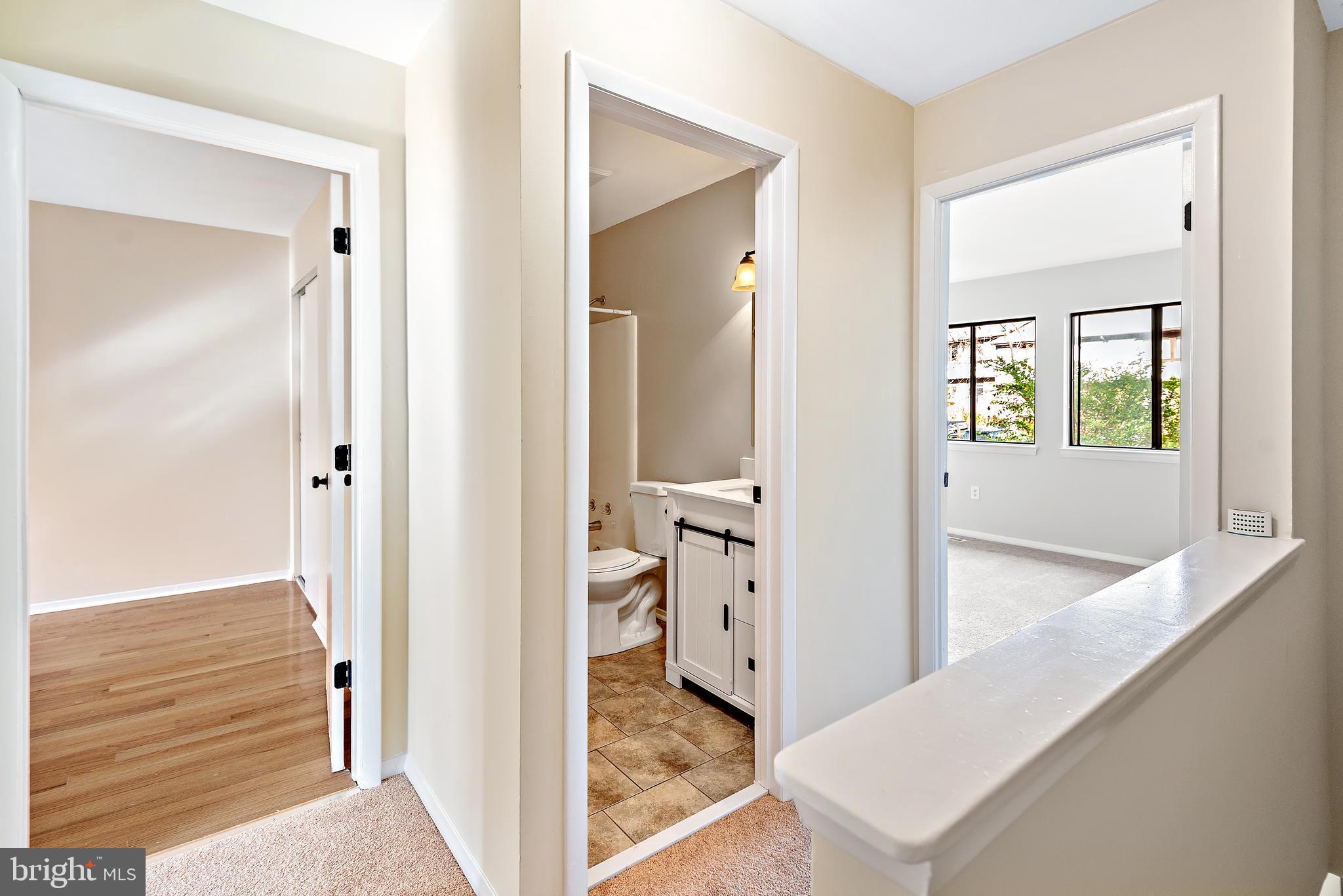 1228 HEARTWOOD COURT