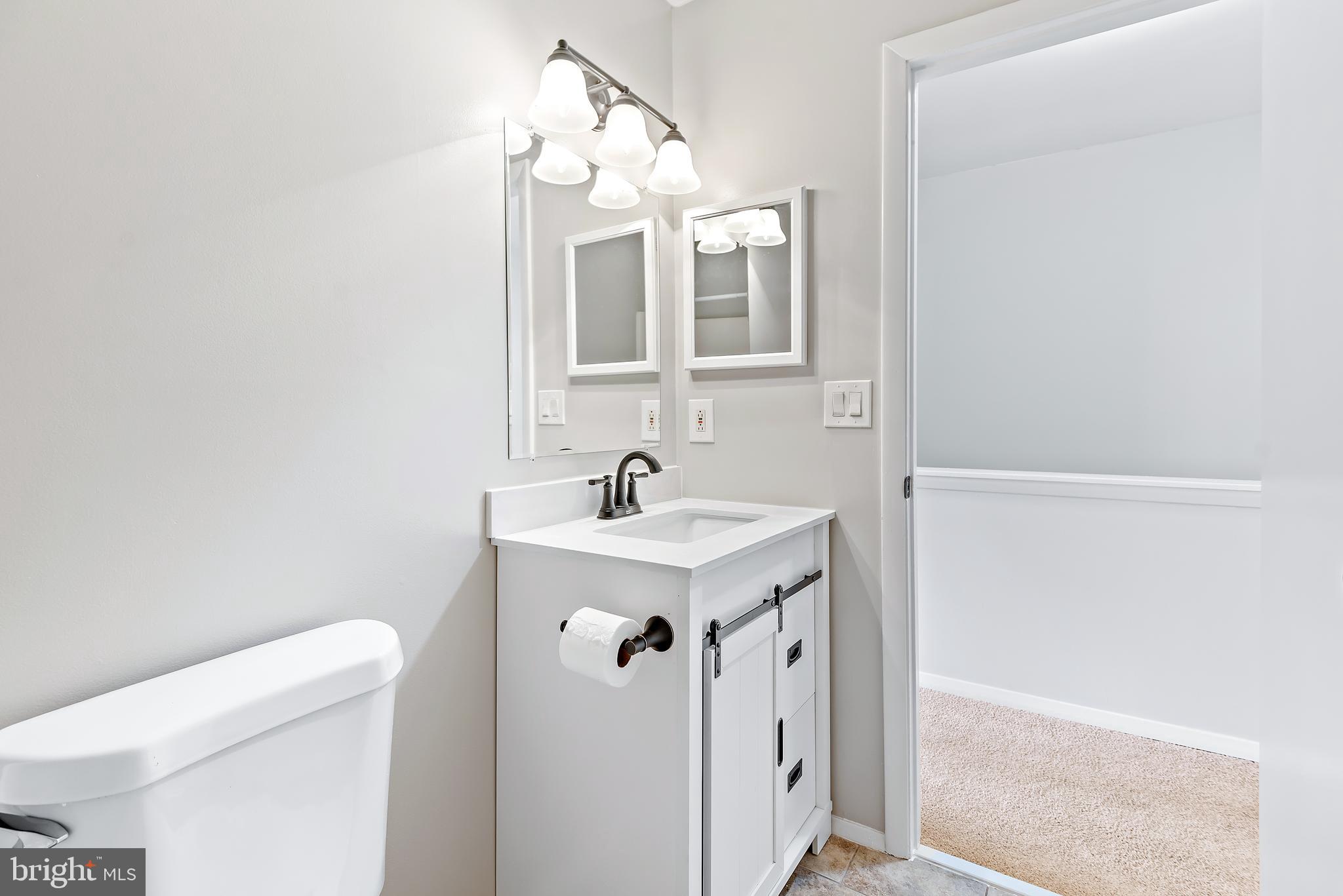 1228 HEARTWOOD COURT