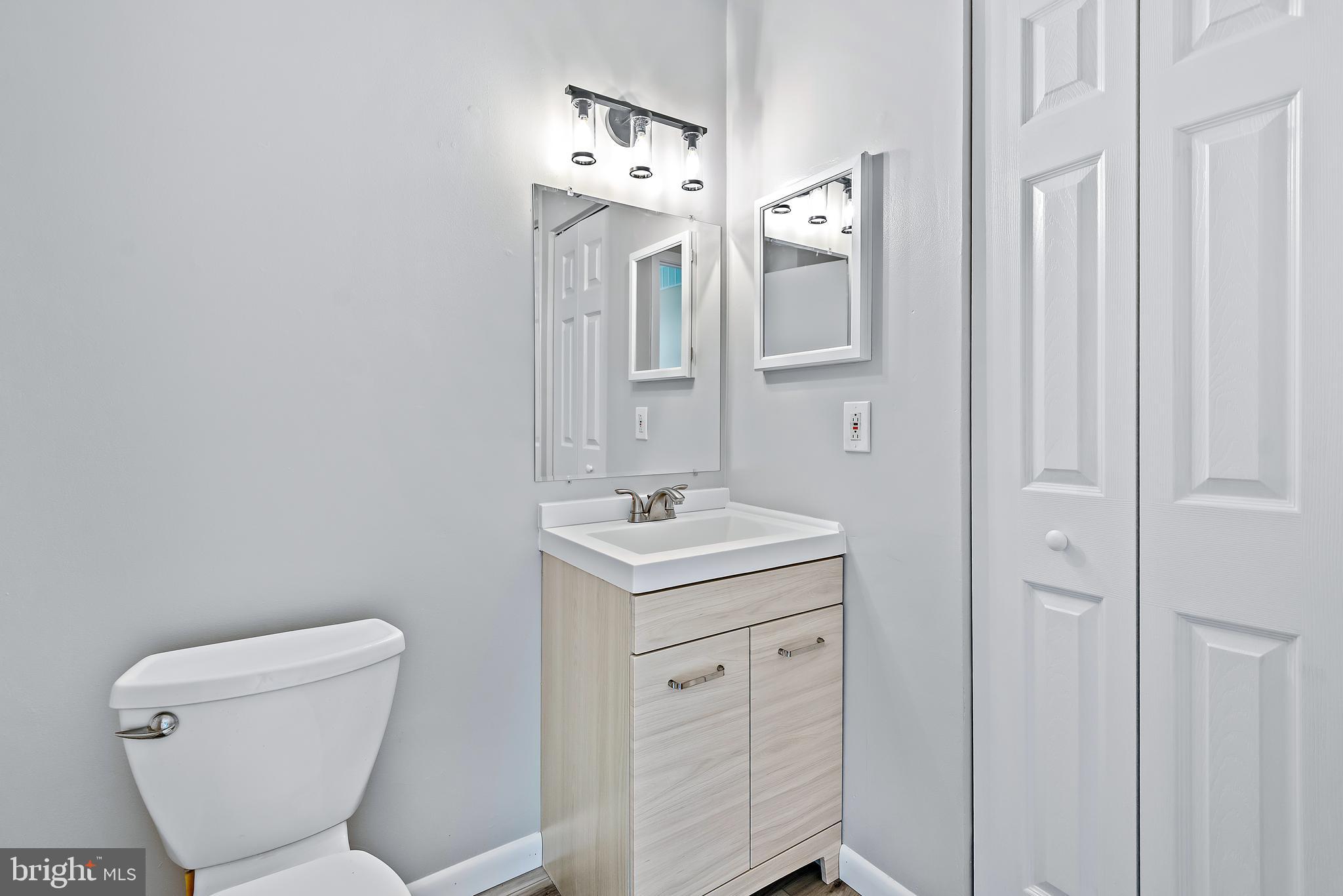 1228 HEARTWOOD COURT
