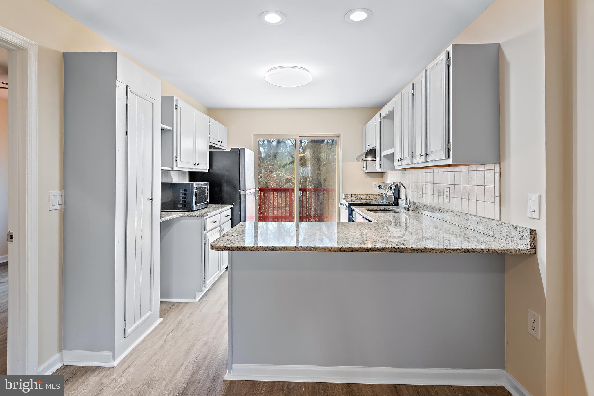 1154 GREENHILL ROAD