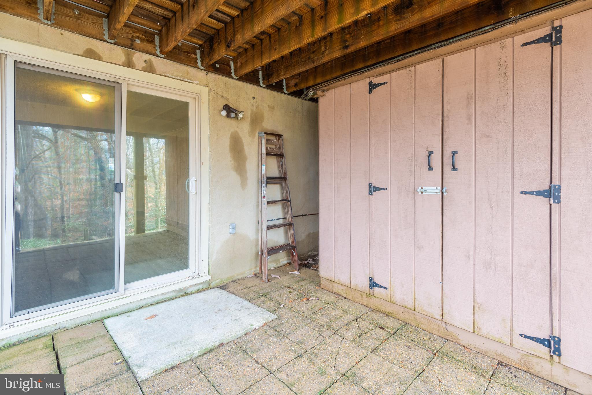 1154 GREENHILL ROAD