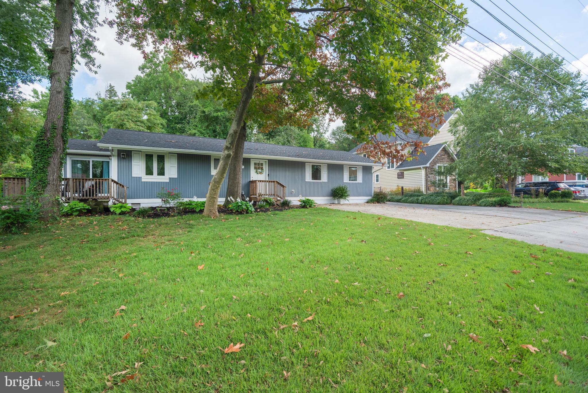 724 SHORE DRIVE