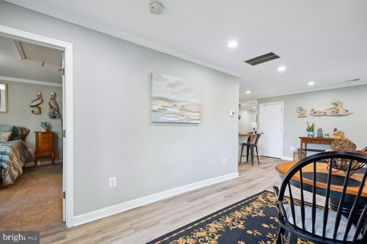 724 SHORE DRIVE