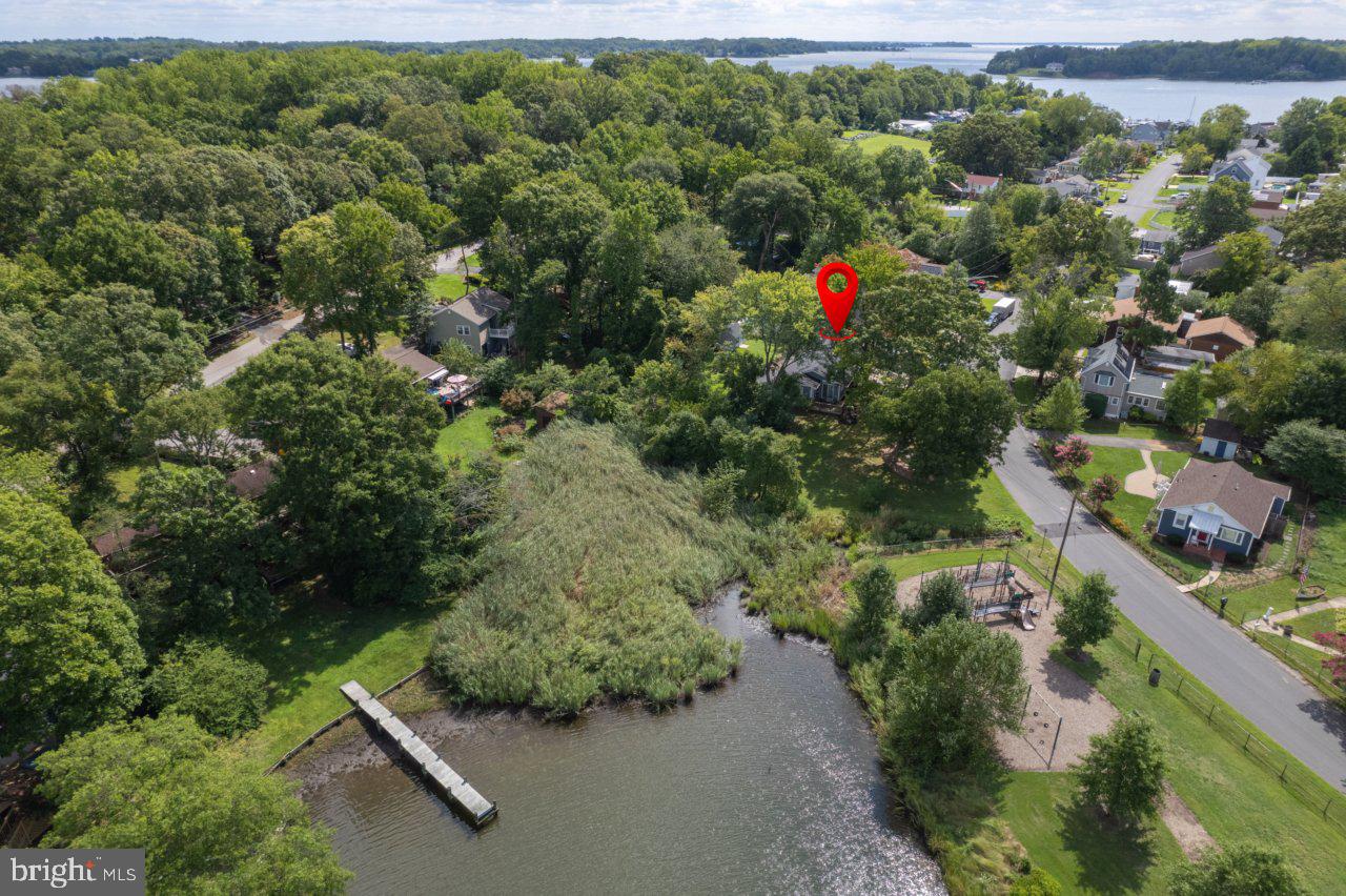 724 SHORE DRIVE