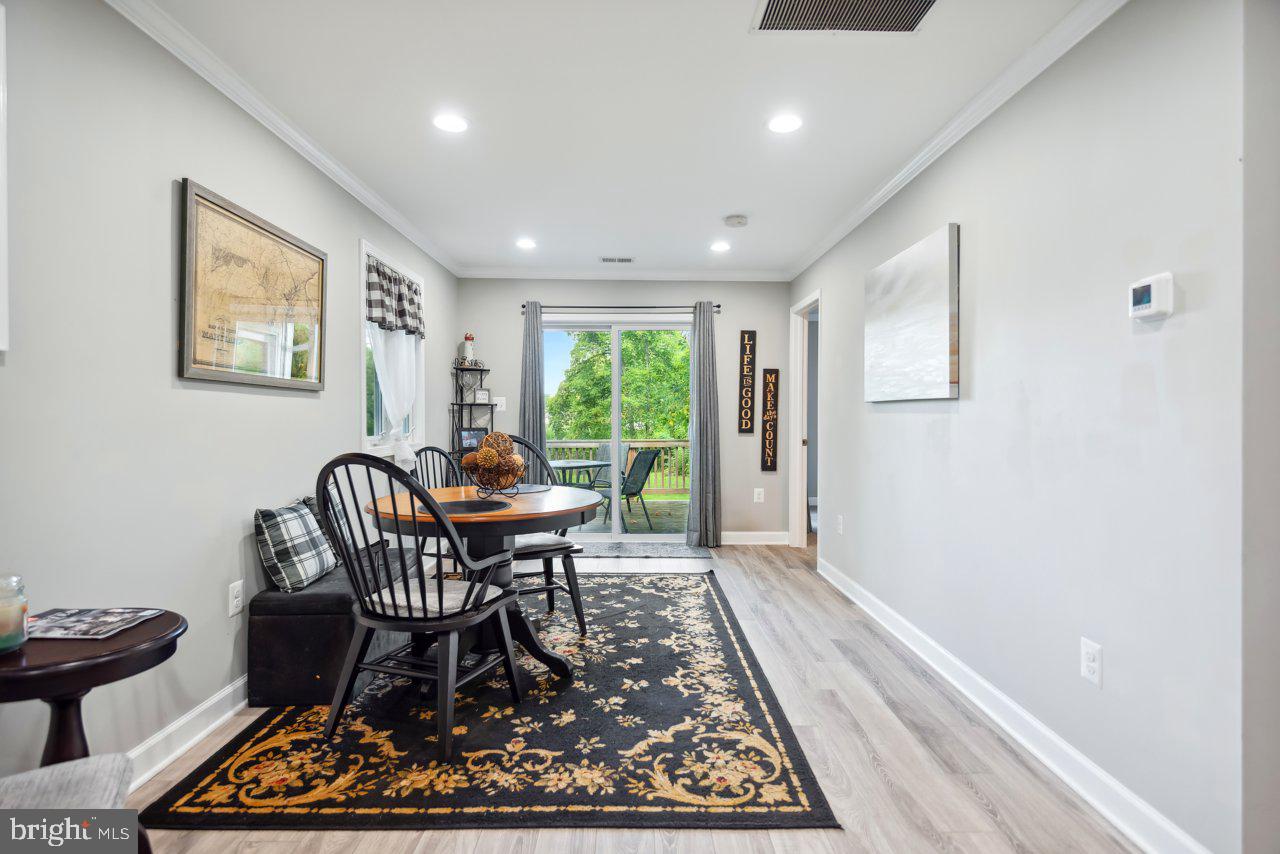 724 SHORE DRIVE