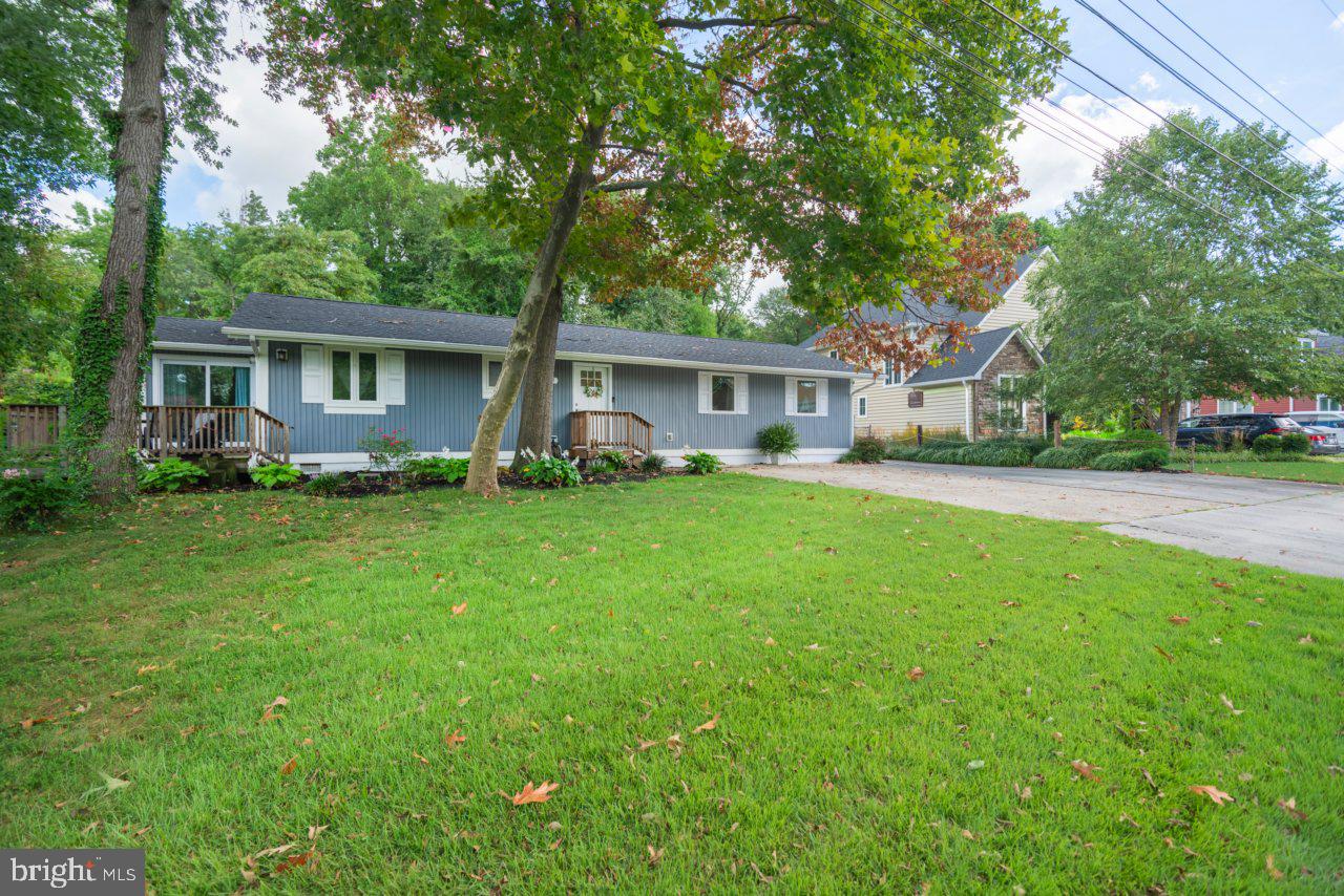 724 SHORE DRIVE