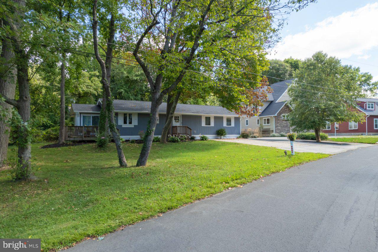 724 SHORE DRIVE