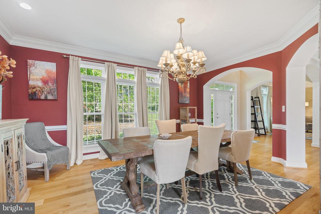 5406 RAPIDAN COURT