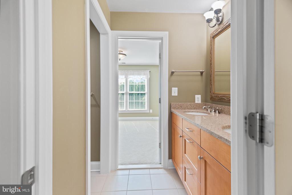 5406 RAPIDAN COURT