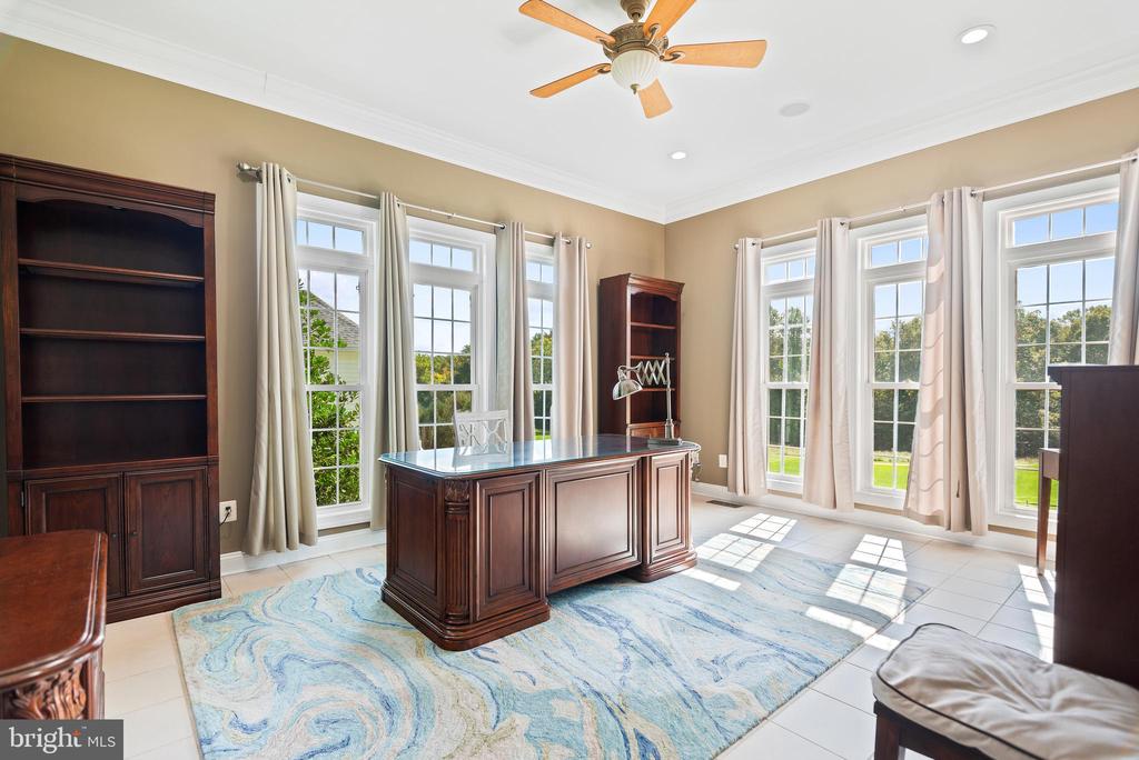 5406 RAPIDAN COURT