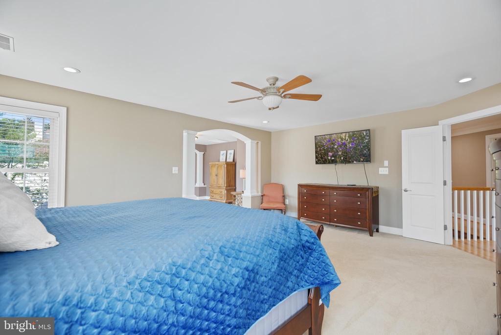 5406 RAPIDAN COURT