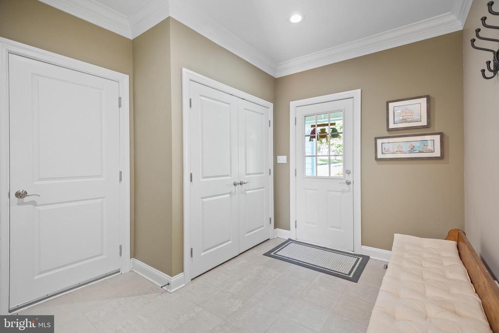 5406 RAPIDAN COURT