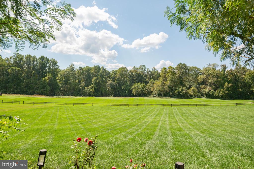 5406 RAPIDAN COURT