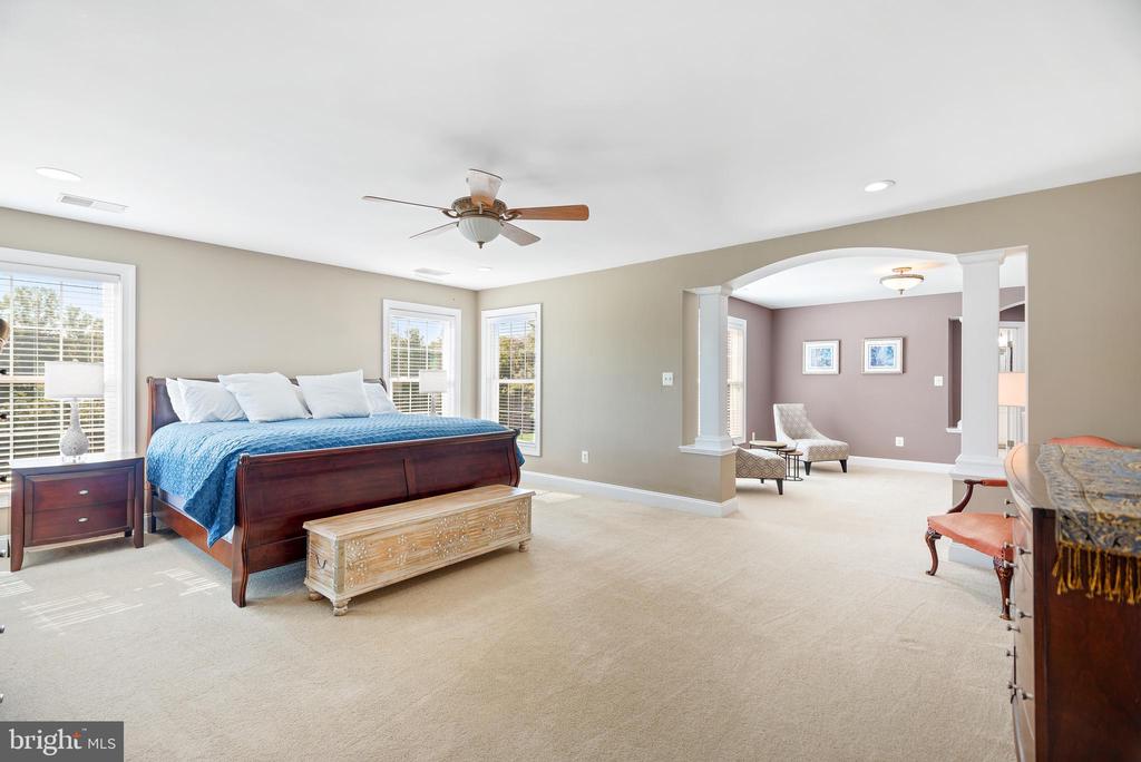 5406 RAPIDAN COURT