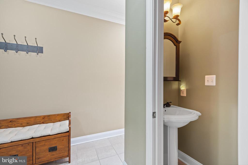 5406 RAPIDAN COURT