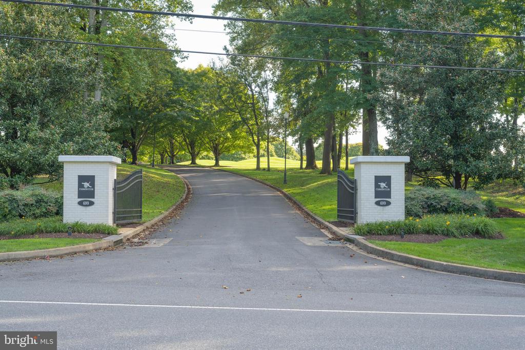 5406 RAPIDAN COURT