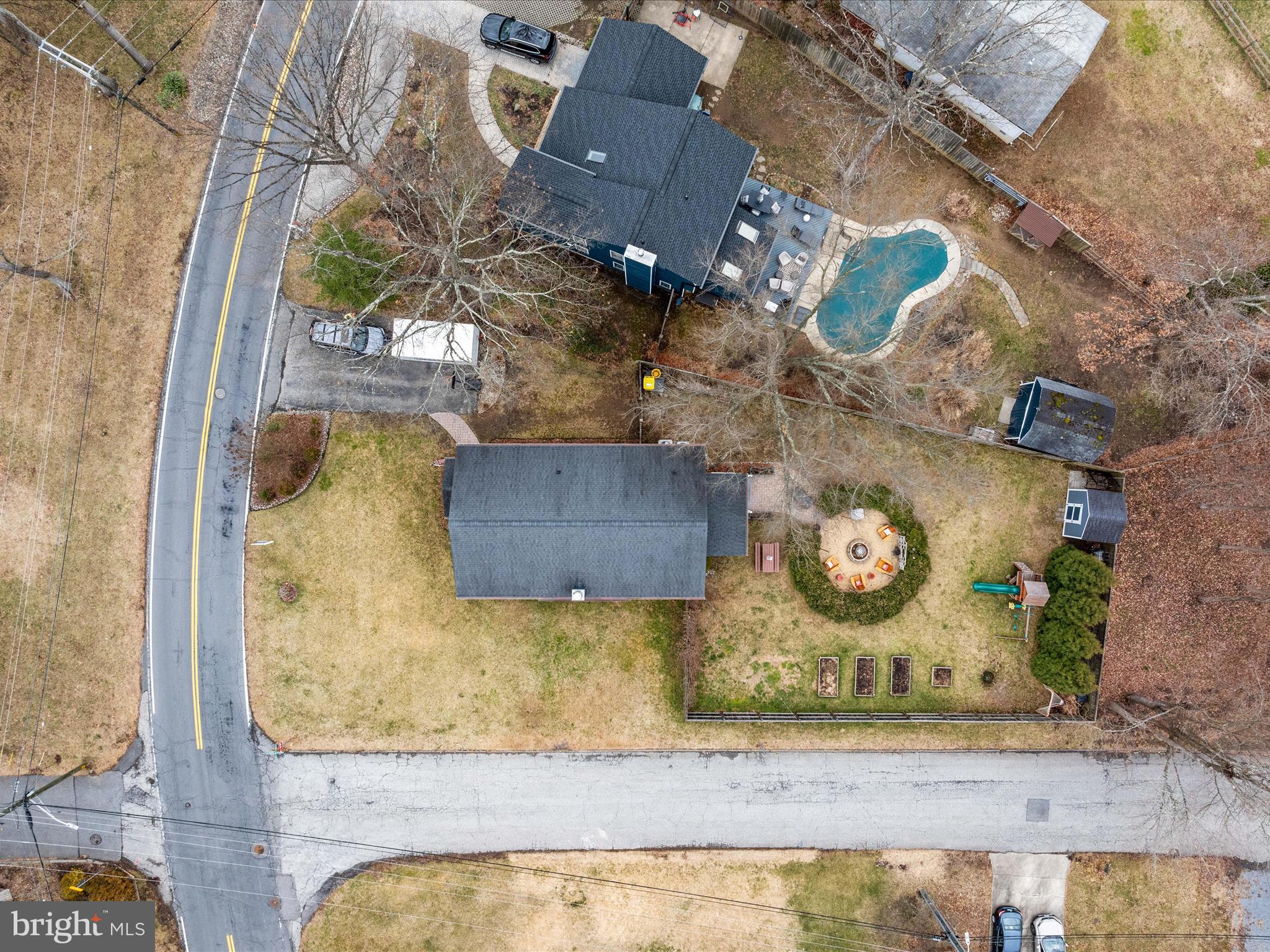 2979 VALLEY VIEW ROAD