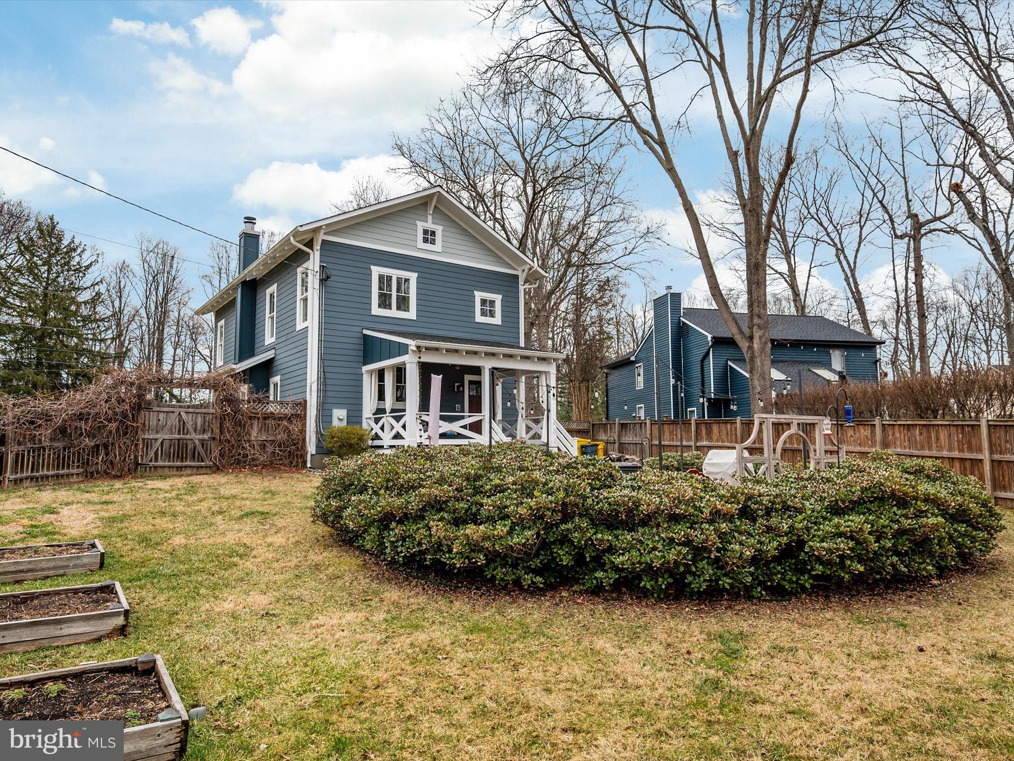 2979 VALLEY VIEW ROAD