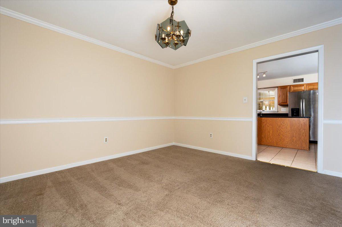690 DISCOVERY ROAD